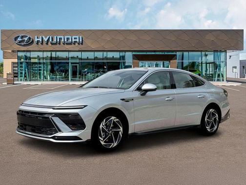 Aero Silver 2026 Hyundai SONATA SEL