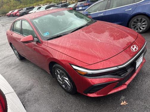 2024 Hyundai ELANTRA HEV Blue