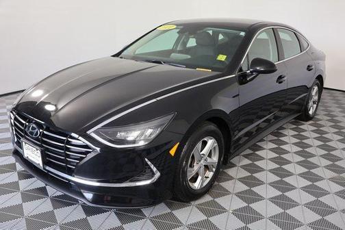 2021 Hyundai SONATA SE