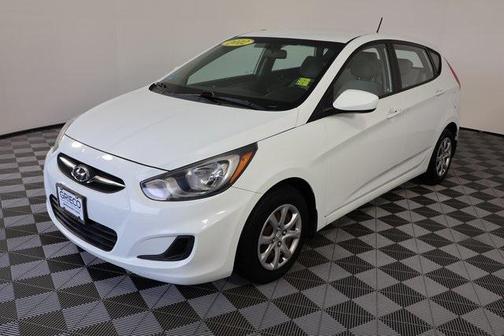 2012 Hyundai Accent GS
