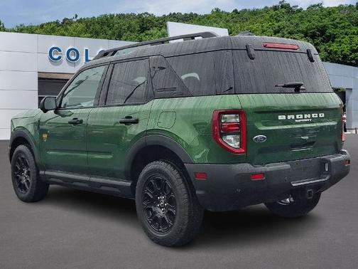 ERUPTION GREEN METALLIC 2025 Ford Bronco Sport BADLANDS