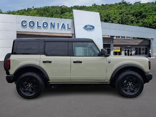 DESERT SAND 2025 Ford Bronco BIG BEND