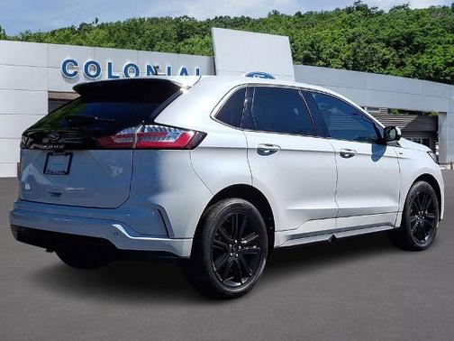 STAR WHITE 2023 Ford Edge ST LINE