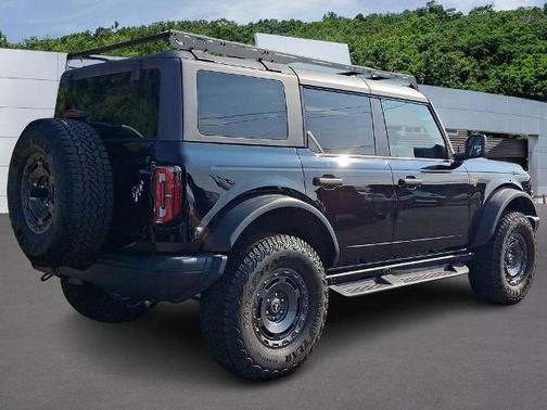 SHADOW BLACK 2025 Ford Bronco BADLANDS