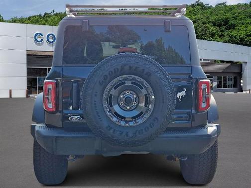 SHADOW BLACK 2025 Ford Bronco BADLANDS