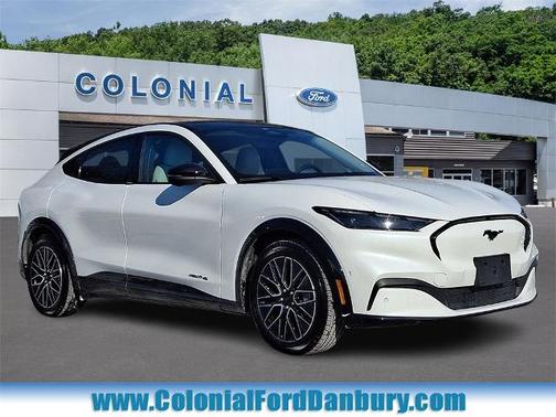 2024 Ford Mustang Mach-E PREMIUM