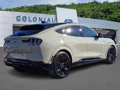 2025 Ford Mustang Mach-E GT