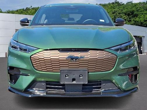 ERUPTION GREEN METALLIC 2025 Ford Mustang Mach-E GT