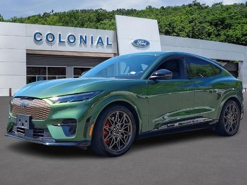 ERUPTION GREEN METALLIC 2025 Ford Mustang Mach-E GT
