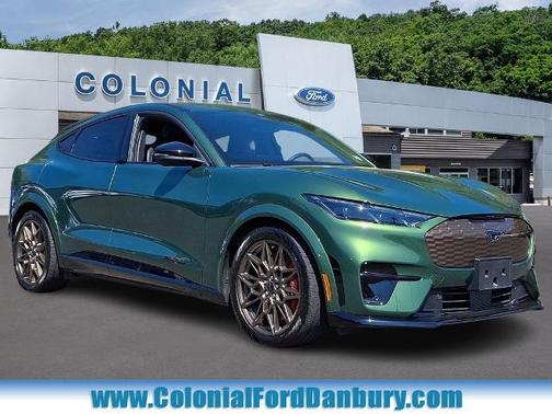ERUPTION GREEN METALLIC 2025 Ford Mustang Mach-E GT