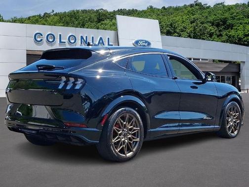 SHADOW BLACK 2025 Ford Mustang Mach-E GT