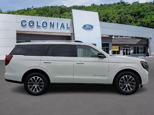 STAR WHITE MET TRI-COAT 2025 Ford Expedition PLATINUM