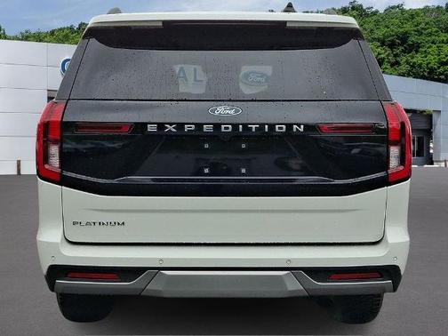 STAR WHITE MET TRI-COAT 2025 Ford Expedition PLATINUM