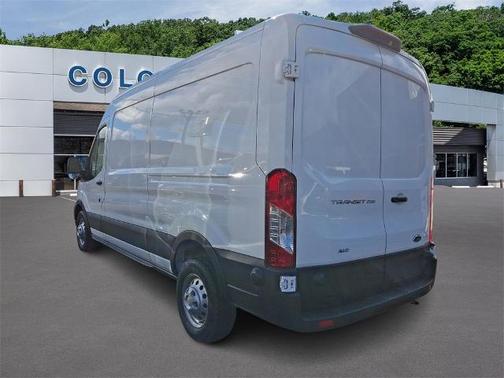 2024 Ford Transit-250 148 WB MEDIUM ROOF CARGO
