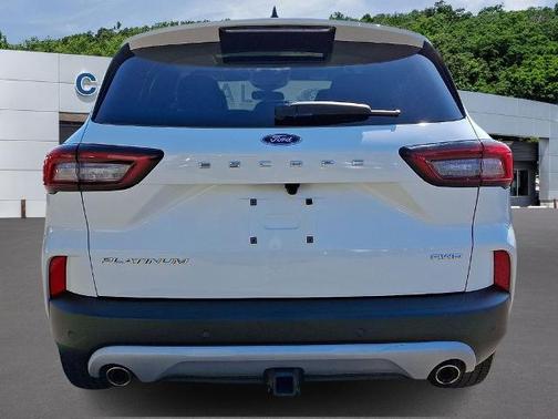STAR WHITE METALLIC TRI-COA 2024 Ford Escape PLATINUM