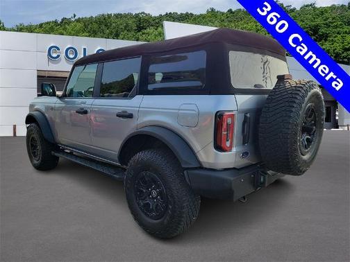 2023 Ford Bronco WILDTRAK