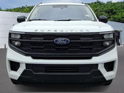 OXFORD WHITE 2025 Ford Expedition ACTIVE