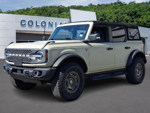 DESERT SAND 2025 Ford Bronco BADLANDS
