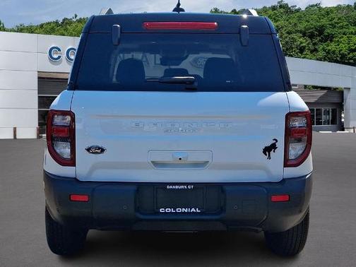 OXFORD WHITE 2025 Ford Bronco Sport OUTER BANKS