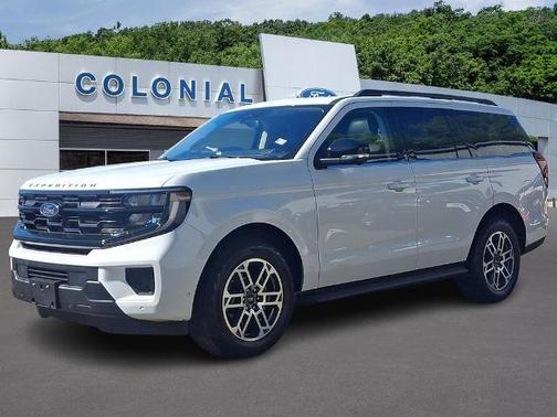 OXFORD WHITE 2025 Ford Expedition ACTIVE