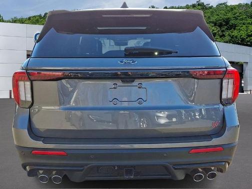 CARBONIZED GRAY METALLIC 2025 Ford Explorer ST