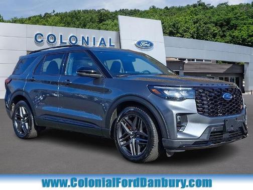 CARBONIZED GRAY METALLIC 2025 Ford Explorer ST