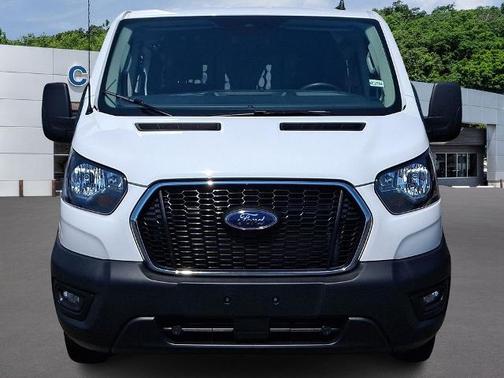 OXFORD WHITE 2025 Ford Transit-250 BASE