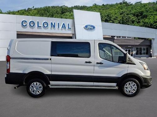 2024 Ford Transit-250 BASE