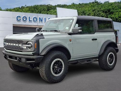 CACTUS GRAY 2023 Ford Bronco BADLANDS