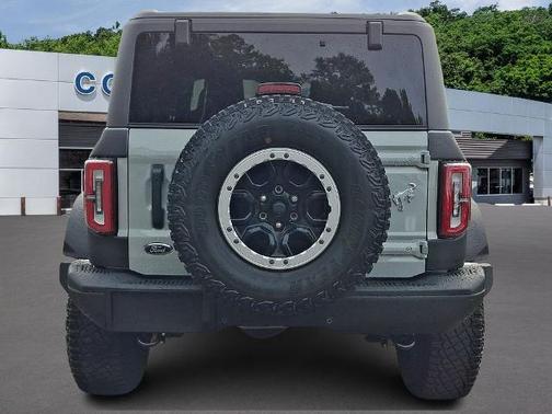 CACTUS GRAY 2023 Ford Bronco BADLANDS