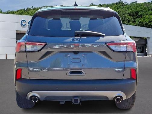 CARBONIZED GRAY 2022 Ford Escape TITANIUM