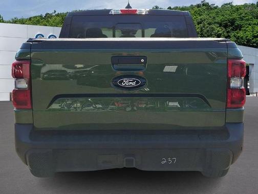 ERUPTION GREEN 2025 Ford Maverick LARIAT