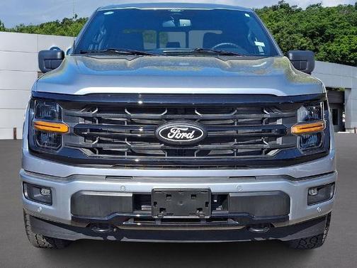 ICONIC SILVER METALLIC 2024 Ford F-150 XLT