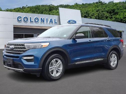 ATLAS BLUE METALLIC 2022 Ford Explorer XLT