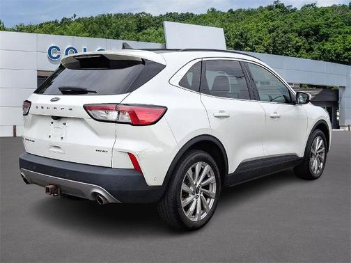 2021 Ford Escape TITANIUM