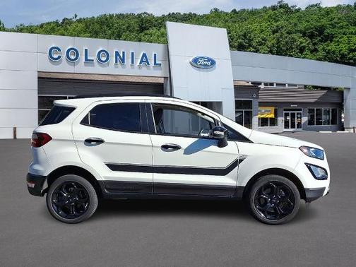 DIAMOND WHITE 2022 Ford EcoSport SES