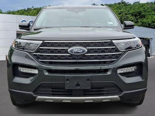 FORGED GREEN METALLIC 2023 Ford Explorer XLT