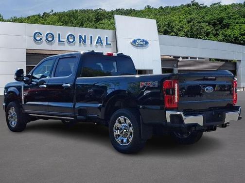 AGATE BLACK 2024 Ford F-250 LARIAT