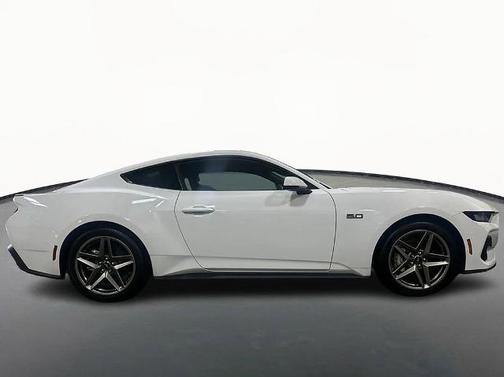 OXFORD WHITE 2024 Ford Mustang GT PREMIUM