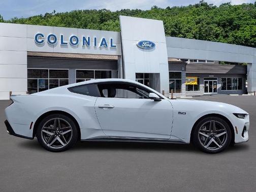 OXFORD WHITE 2024 Ford Mustang GT PREMIUM