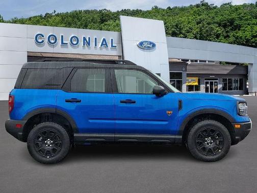 VELOCITY BLUE METALLIC 2025 Ford Bronco Sport BADLANDS