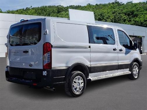 2024 Ford Transit-250 BASE