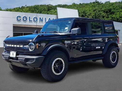 SHADOW BLACK 2022 Ford Bronco BASE