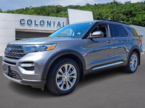 CARBONIZED GRAY METALLIC 2023 Ford Explorer XLT