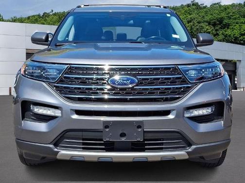 CARBONIZED GRAY METALLIC 2023 Ford Explorer XLT
