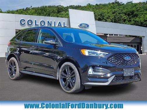 2022 Ford Edge ST