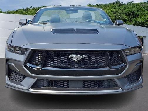 CARBONIZED GRAY METALLIC 2025 Ford Mustang GT PREMIUM