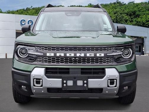 ERUPTION GREEN METALLIC 2025 Ford Bronco Sport BADLANDS