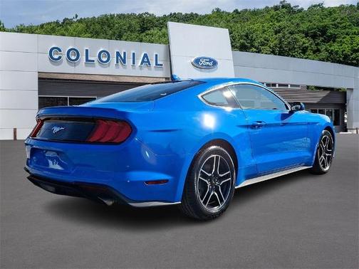 2022 Ford Mustang ECOBOOST