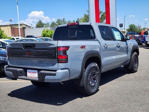 2025 Nissan Frontier PRO-4X